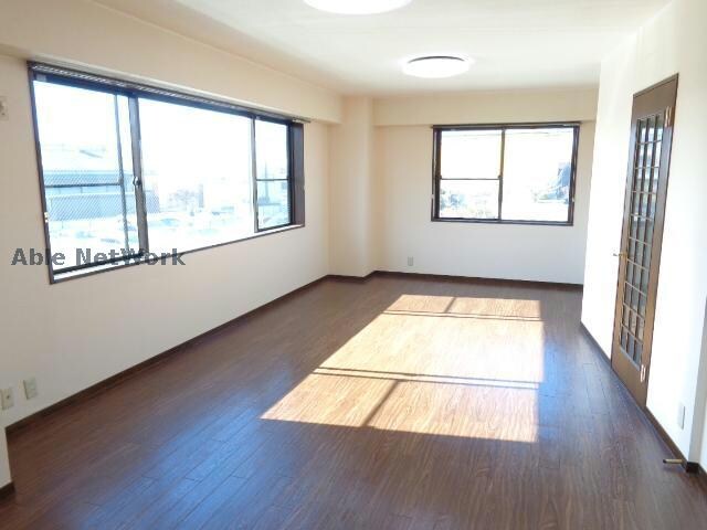 物件内観写真9　(同型モデル)