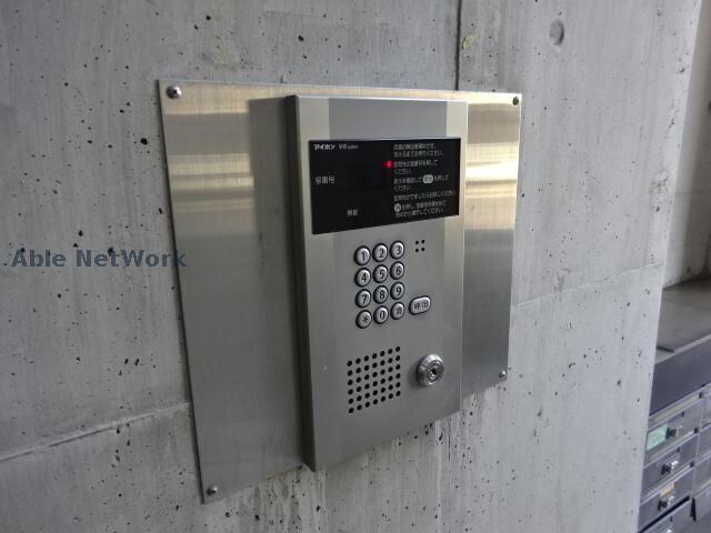 物件外観写真6　(オートロック)