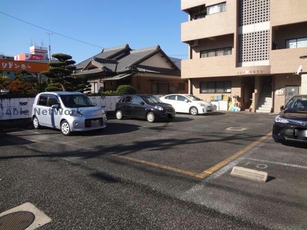 駐車場(敷地内駐車場)