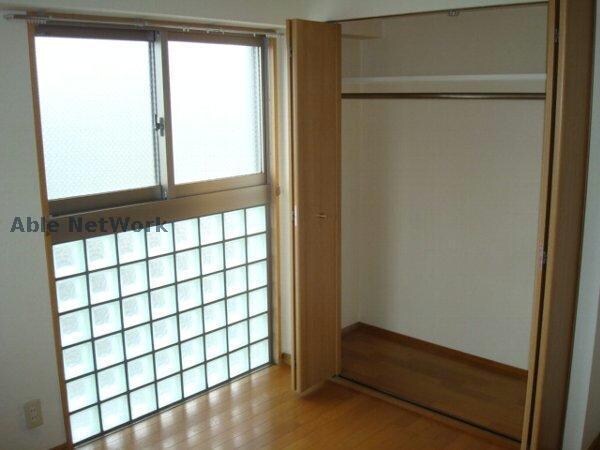 収納(同型モデル)