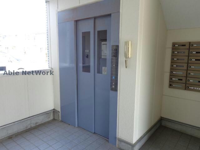 物件外観写真6　(エレベーター)
