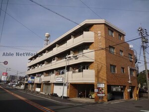 小野マンション外観写真