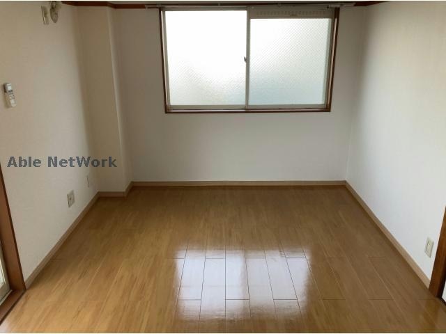 物件内観写真4　(同型モデル)