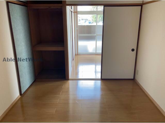 物件内観写真7　(同型モデル)