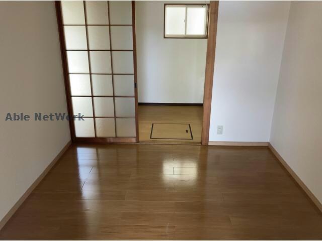 物件内観写真9　(同型モデル)