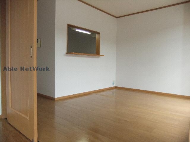 物件内観写真5　(同型モデル)