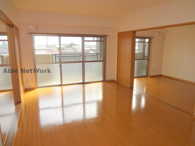 物件内観写真5　(同型モデル)