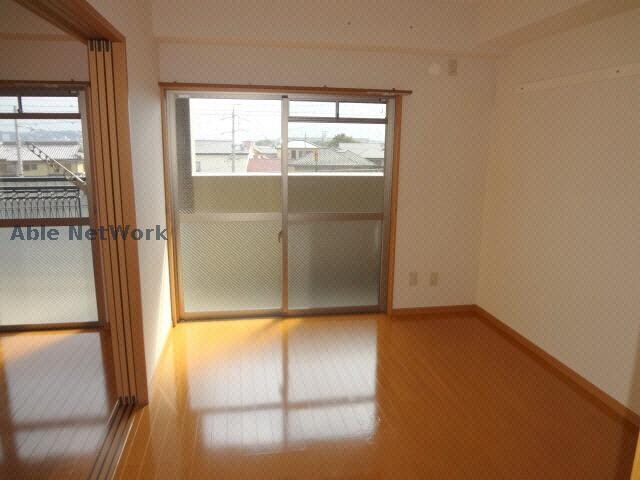 物件内観写真7　(同型モデル)