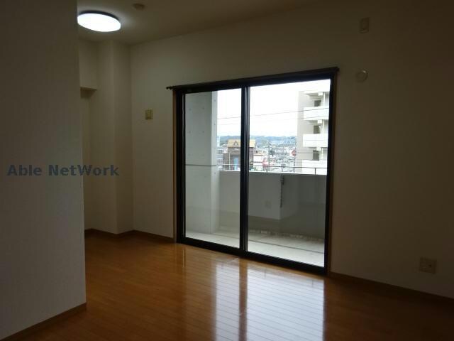 物件内観写真8　(同型モデル)