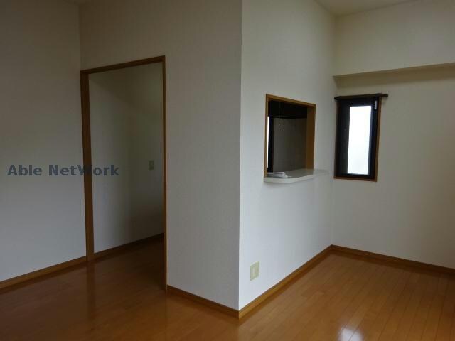 物件内観写真9　(同型モデル)