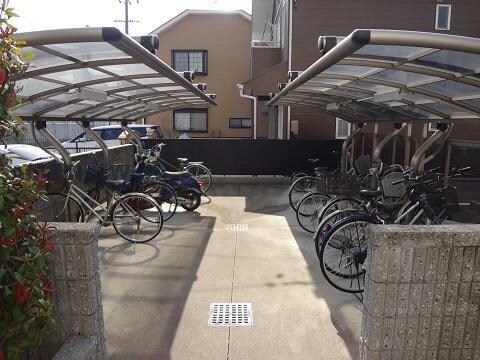 物件外観写真6　(駐輪場)