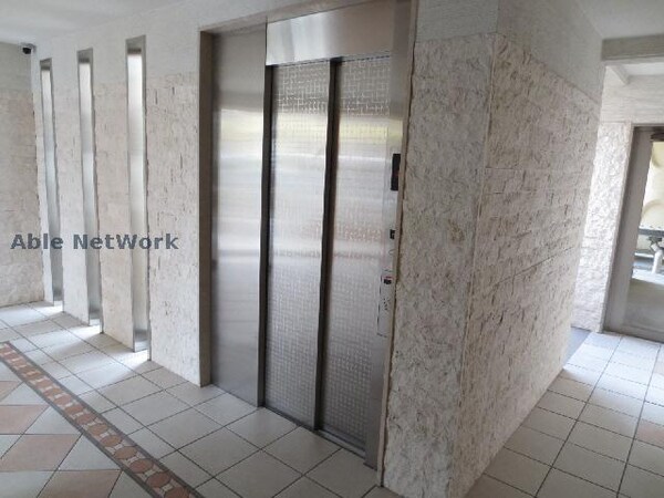 建物設備(エレベーター)