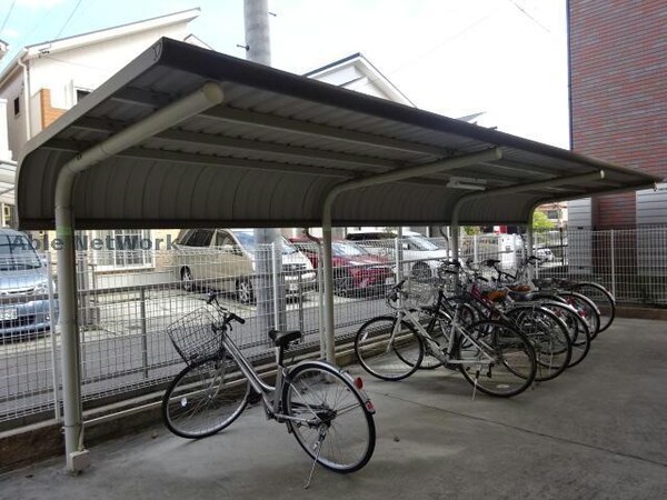 駐輪場(駐輪場)