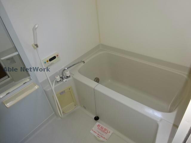 物件内観写真12　(同型モデル)