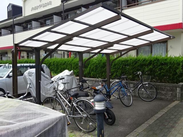 物件外観写真5　(駐輪場)