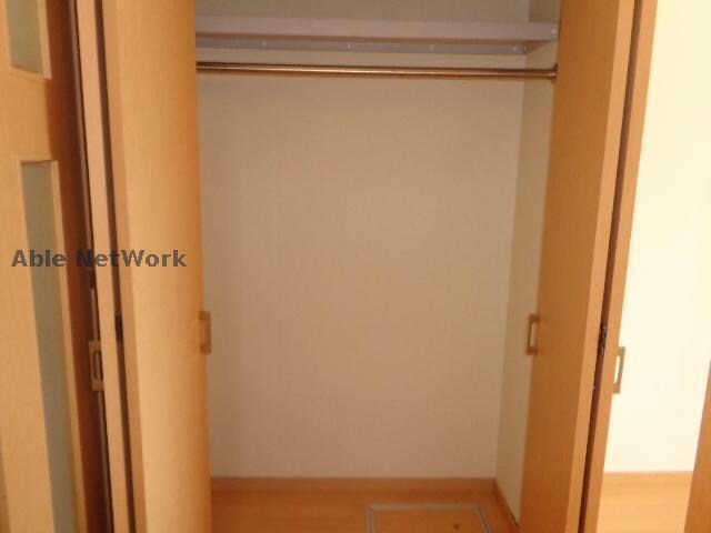 収納(同型モデル)