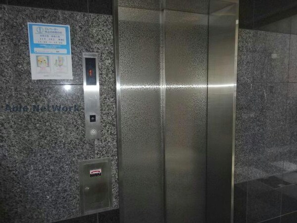 建物設備(エレベーター)