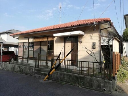 六軒屋町１丁目貸家外観写真
