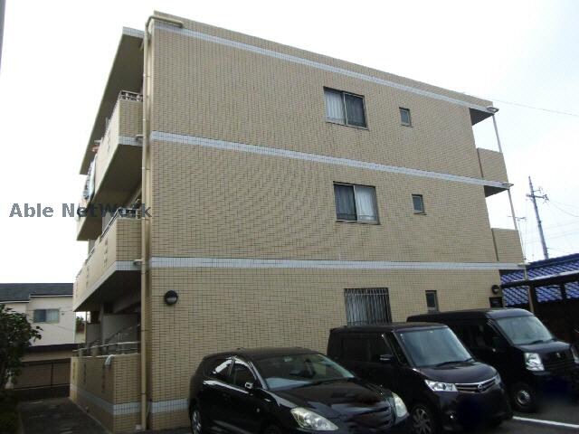 物件外観写真3　(駐車場)