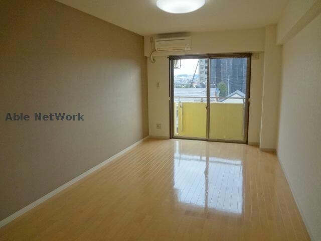 物件内観写真8　(同型モデル)