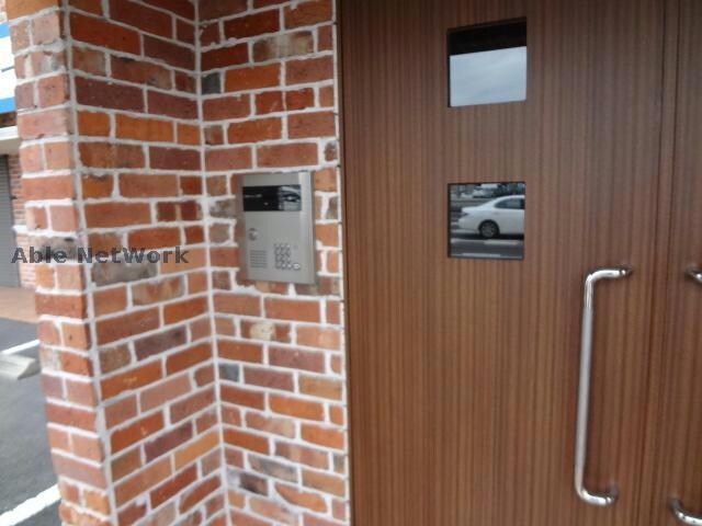 物件外観写真4　(オートロック)