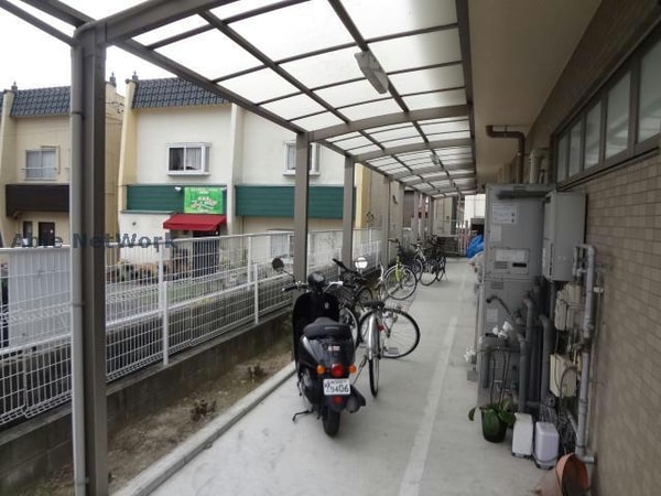 駐輪場(駐輪場)