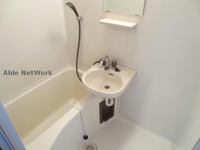 物件内観写真11　(同型モデル)