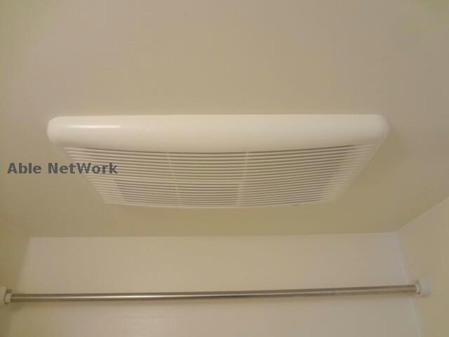 物件内観写真16　(浴室乾燥機)