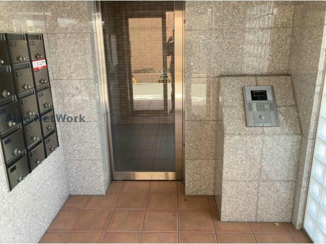 物件外観写真6　(オートロック)