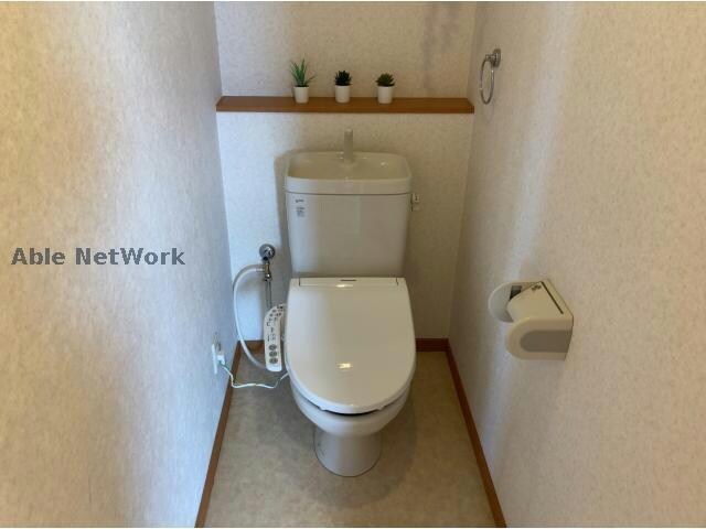 物件内観写真26　(トイレ／温水洗浄便座)