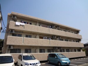 アヴニール（稲口町）外観写真