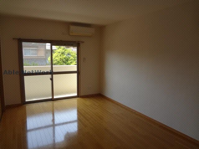 物件内観写真5　(同型モデル)