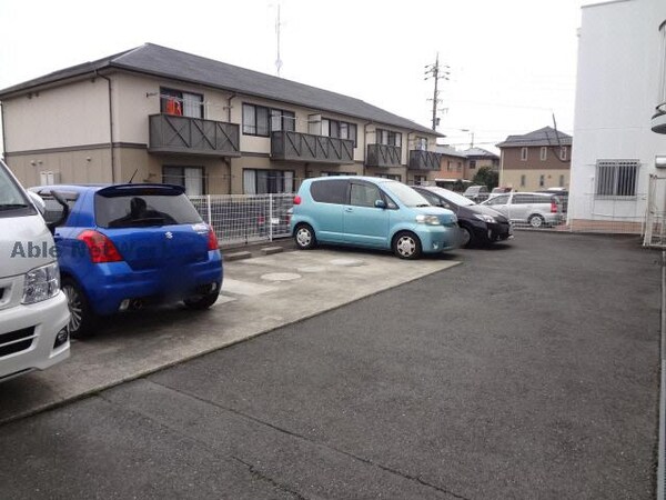 駐車場(駐車場)