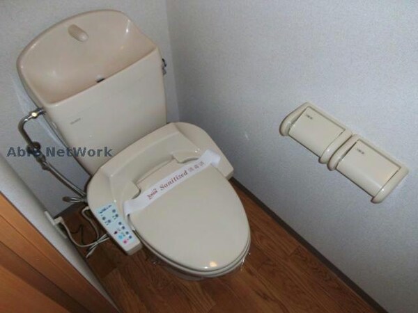 トイレ(同型モデル)