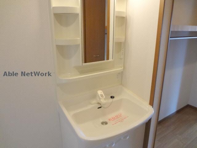 物件内観写真9　(洗面)