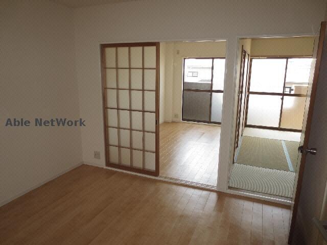 物件内観写真8　(同型モデル)