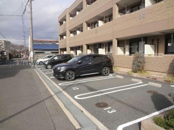 駐車場(駐車場)