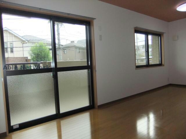 物件内観写真5　(同型モデル)