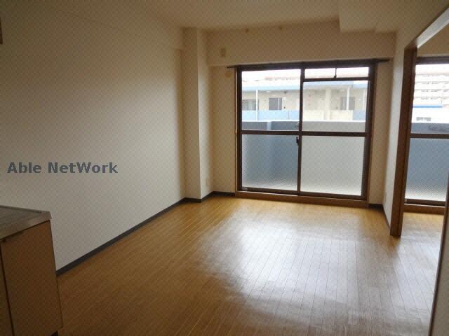 物件内観写真6　(同型モデル)