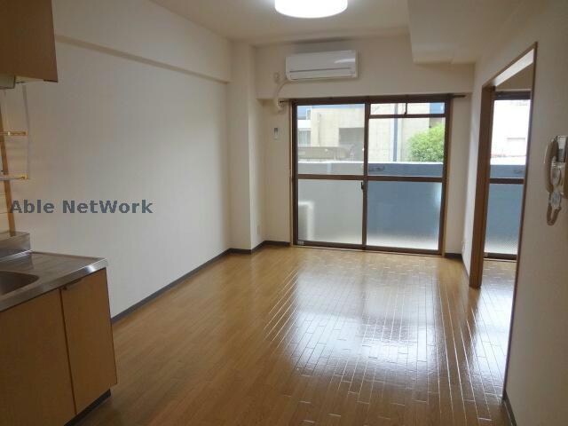 物件内観写真6　(同型モデル)