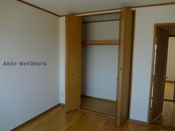 収納(同型モデル)