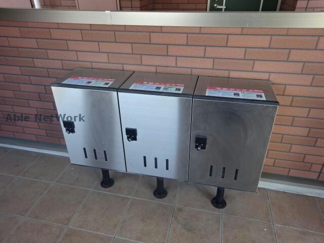 物件外観写真5　(宅配ボックス)