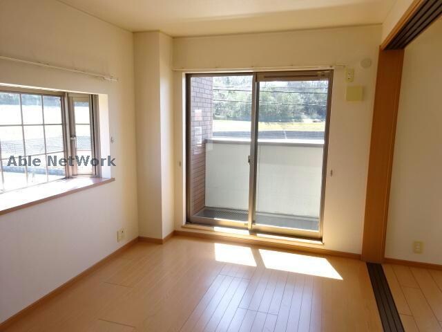 物件内観写真17　(同型モデル)