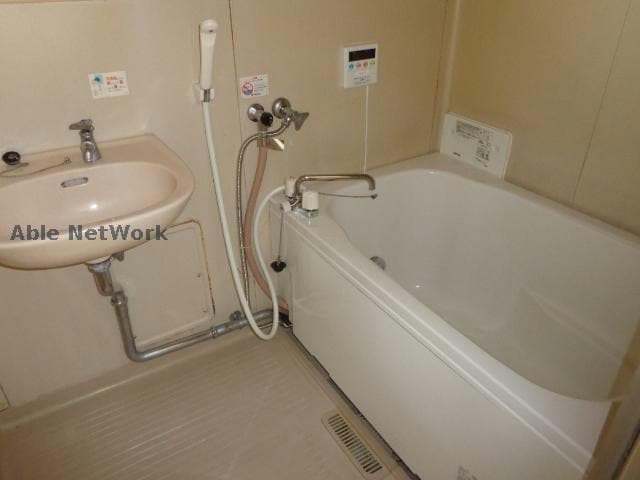 物件内観写真10　(同型モデル)