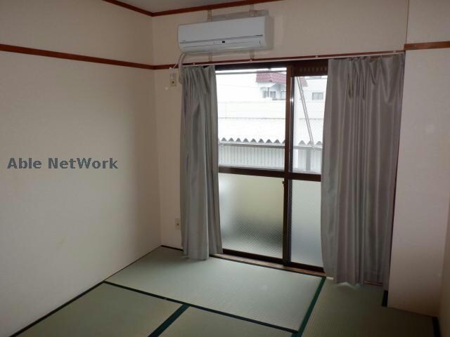 居室(同型モデル)