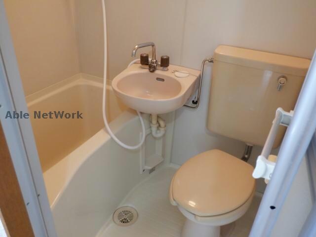 バス／シャワールーム等(同型モデル)