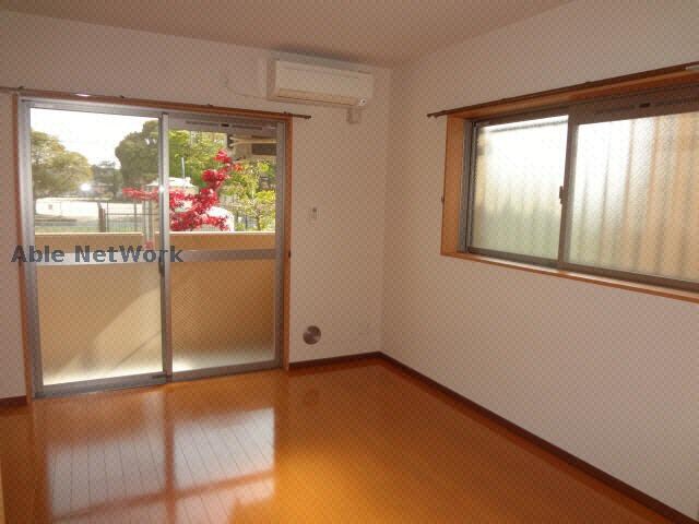 居室(同型モデル)