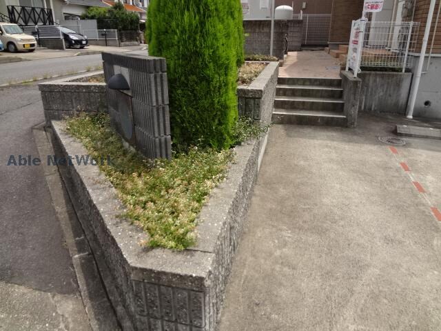 物件外観写真3　(ｴﾝﾄﾗﾝｽ)