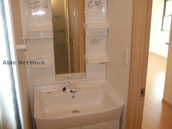 洗面所・脱衣所(同型モデル)