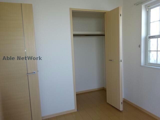 収納(同型モデル)